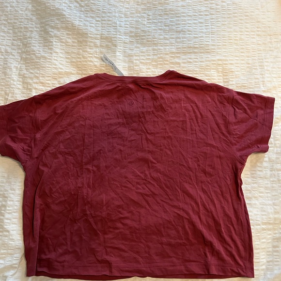 Lululemon Cates Tee - Picture 2 of 4
